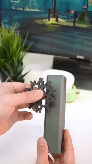 18-in-1 Snowflake Multi Tool Keychain